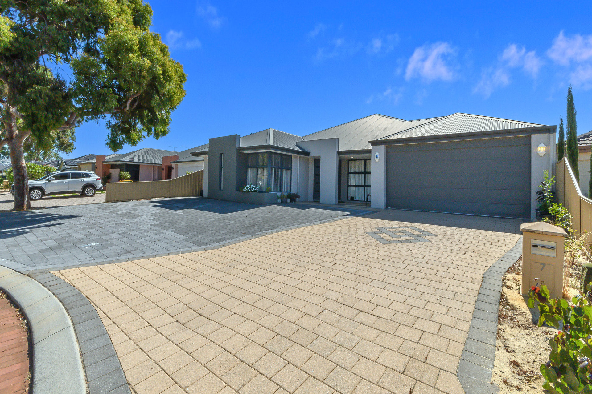 7 Blarney Place, Canning Vale WA 6155