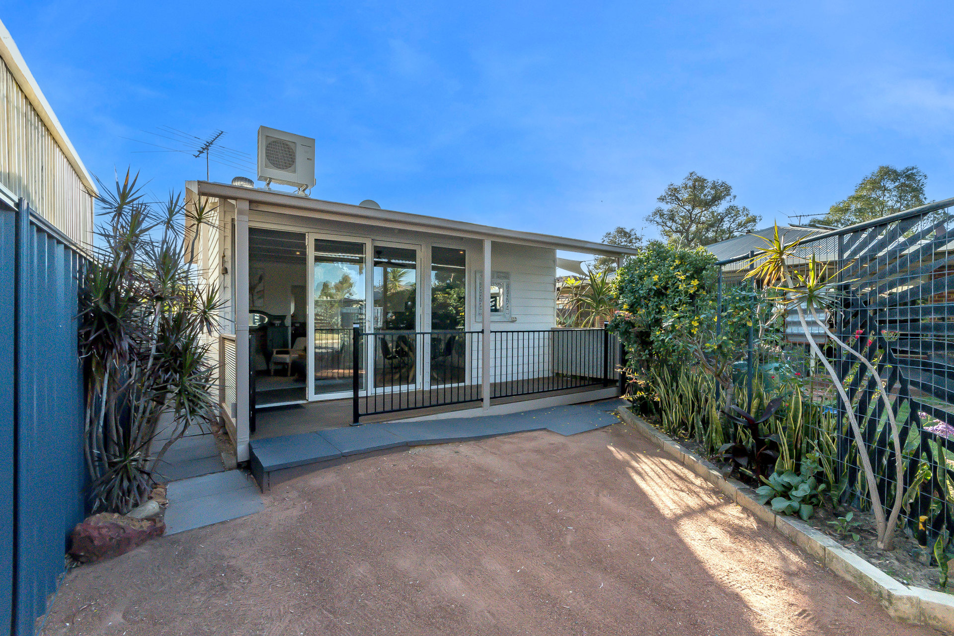 Listing image for 28B Honeyeater Retreat, Brookdale  WA  6112