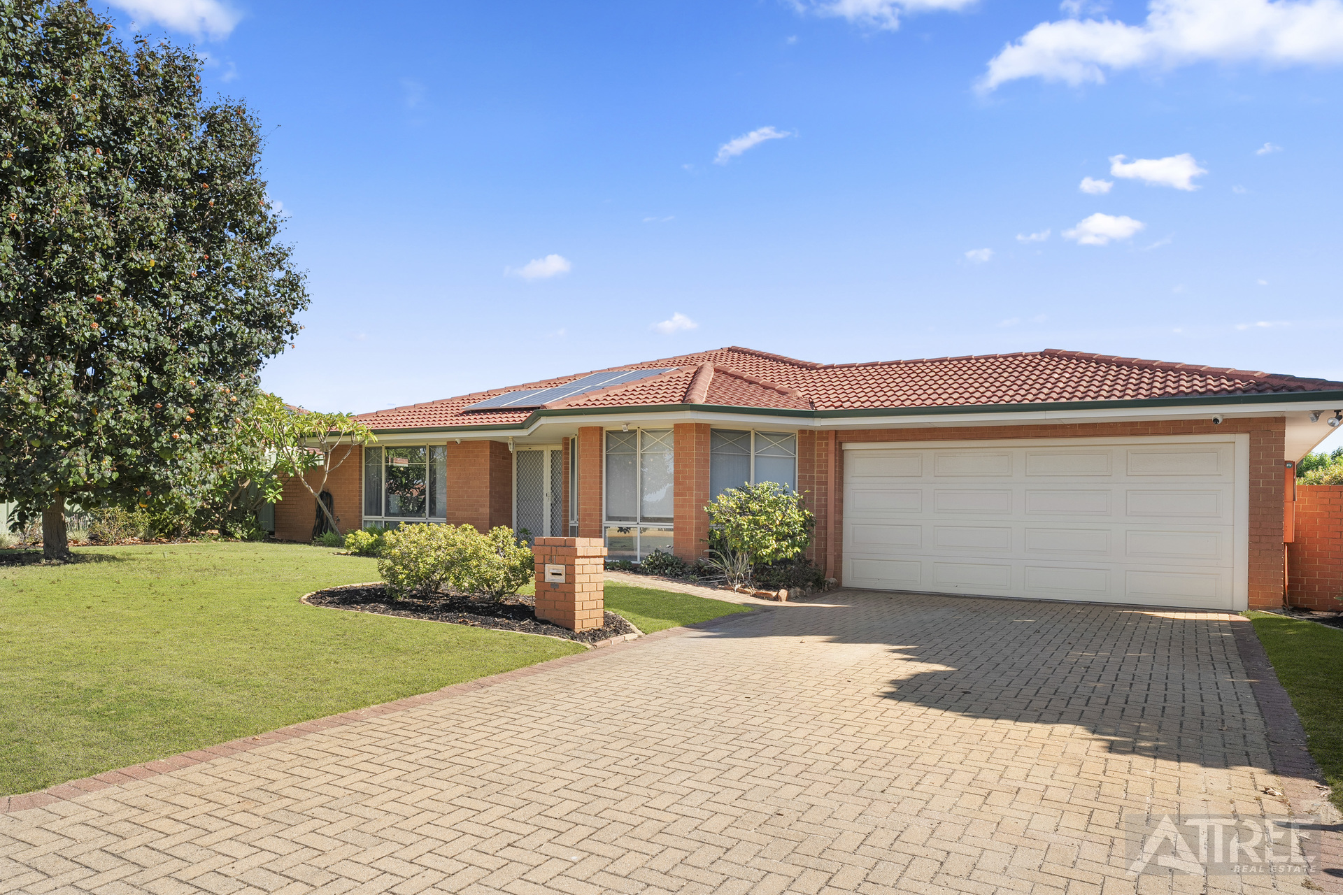Listing image for 41 Hartwell Parade, Jandakot  WA  6164