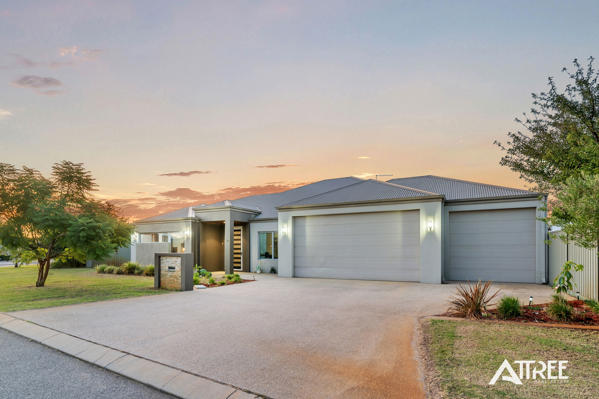 38 Archdale Loop, Piara Waters WA 6112