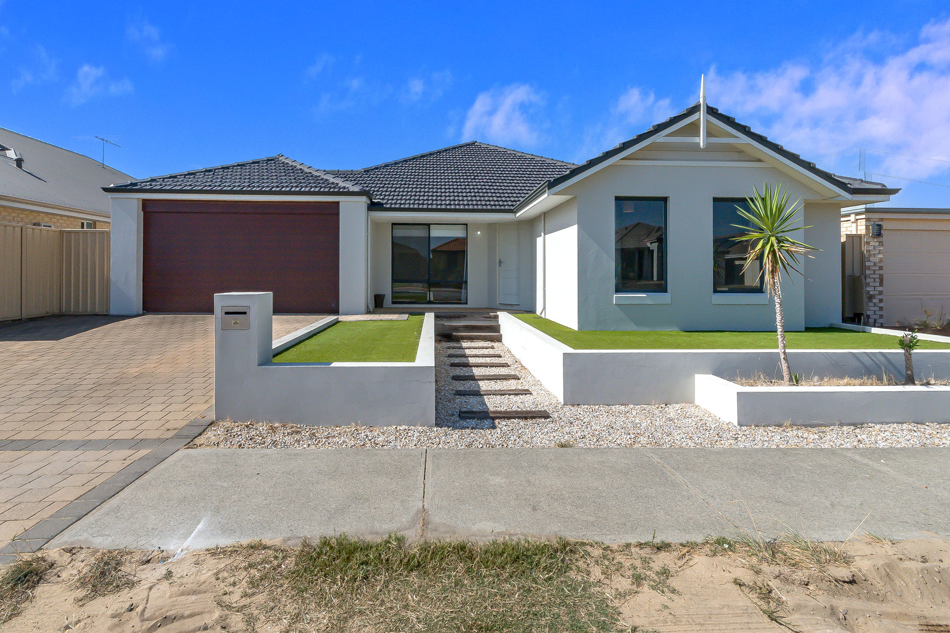 29 Bordeaux Parade, Piara Waters WA 6112