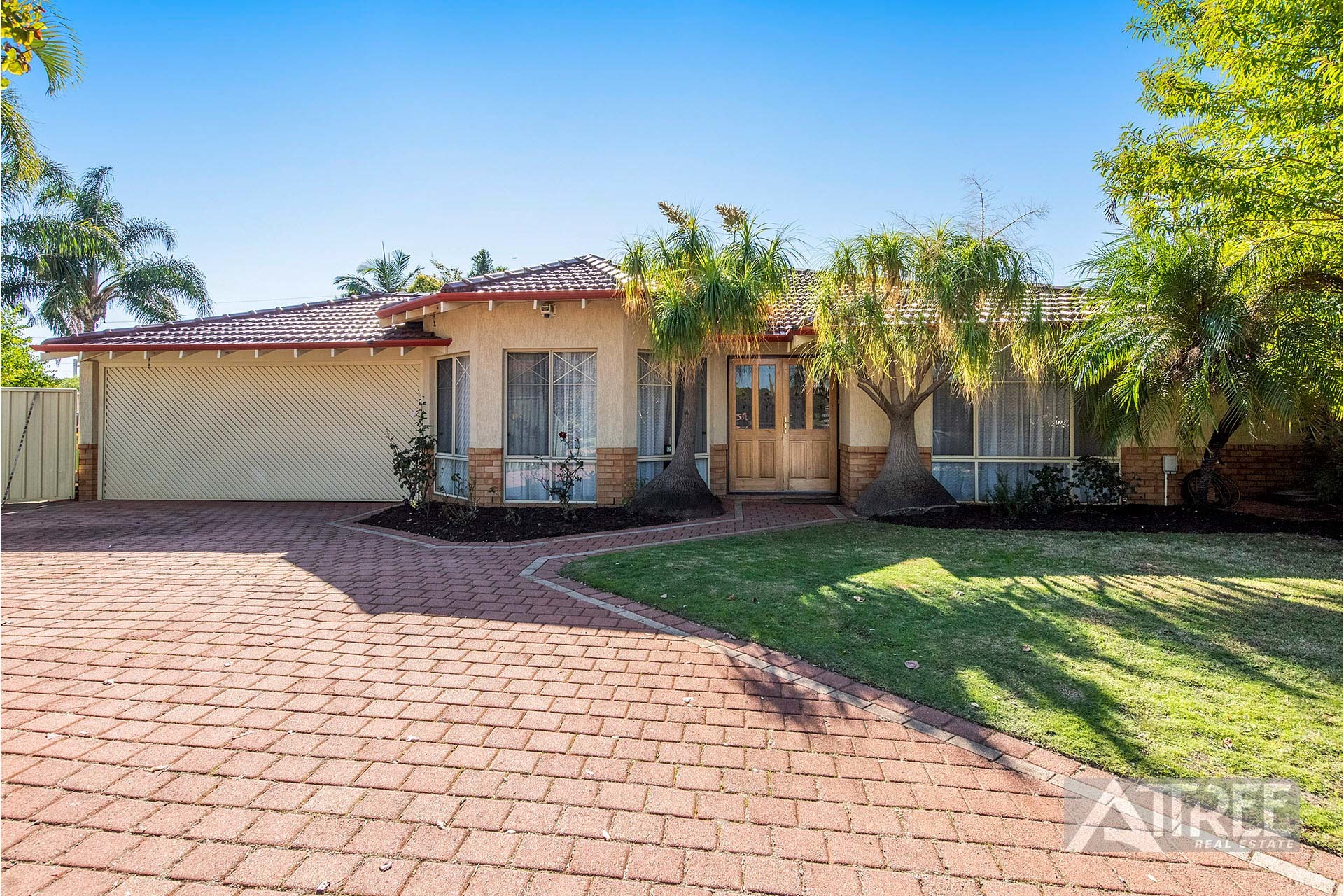 17 Pinewood Walk, Canning Vale WA 6155