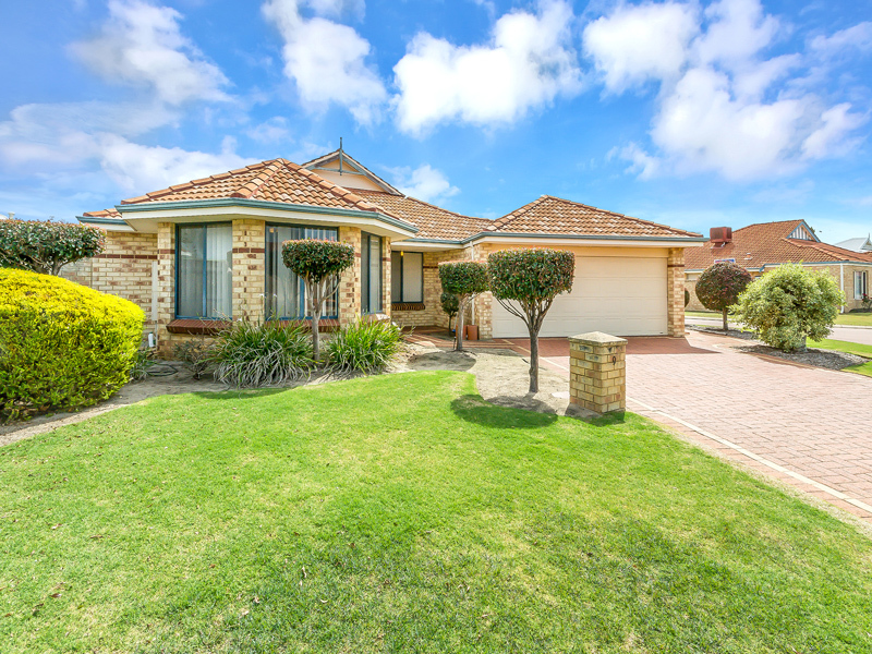 9 Audley Place, Canning Vale WA 6155
