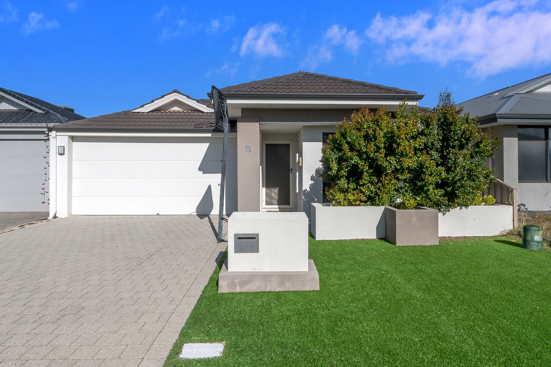 Listing image for 5 Setter Way, Southern River  WA  6110