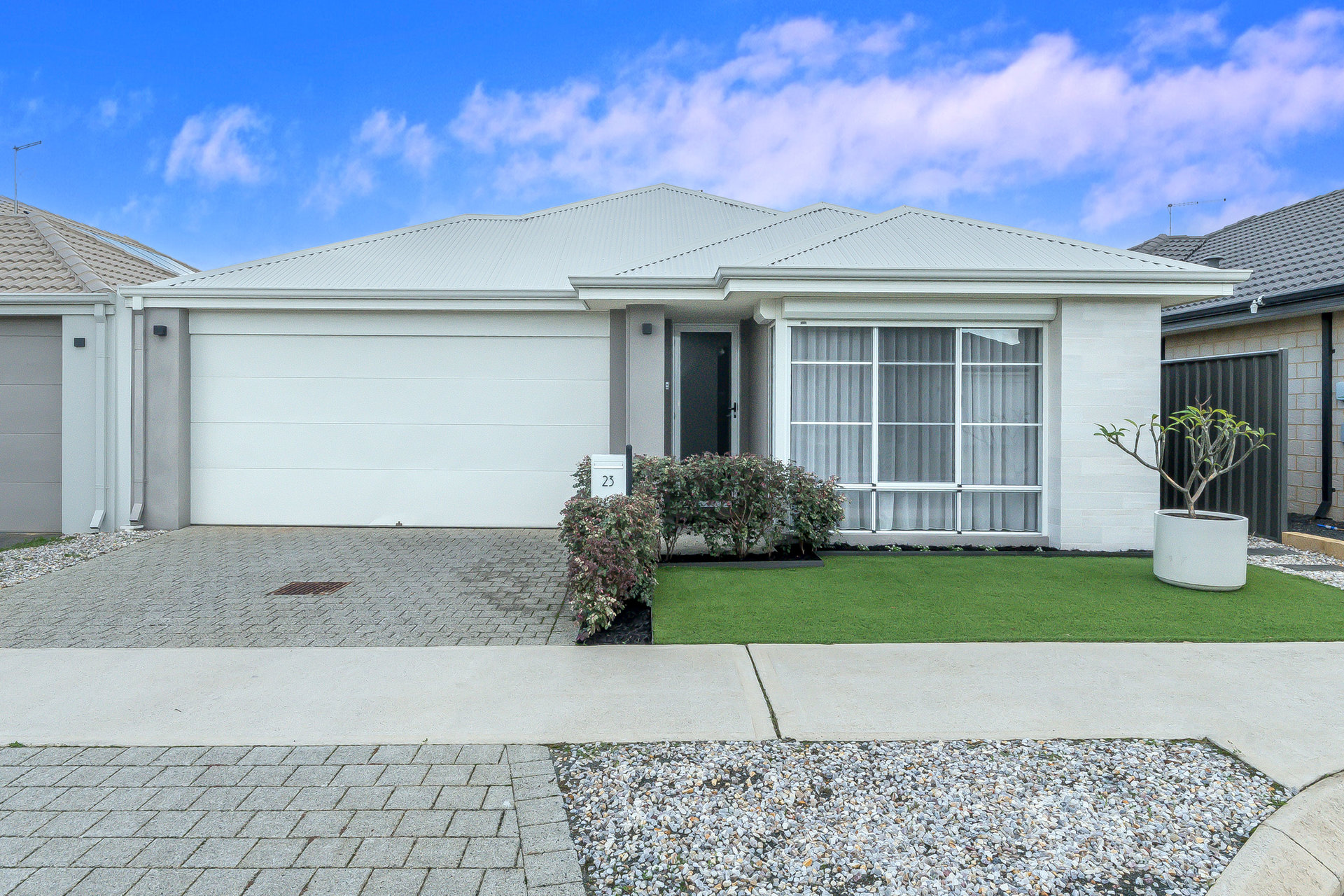 23 Charnwood Grove, Hilbert WA 6112