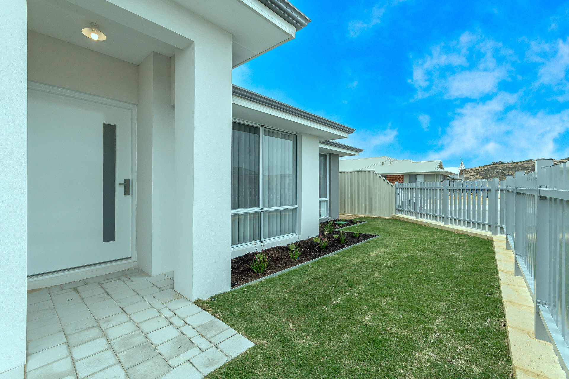 16 Cornelian Avenue, Golden Bay WA 6174