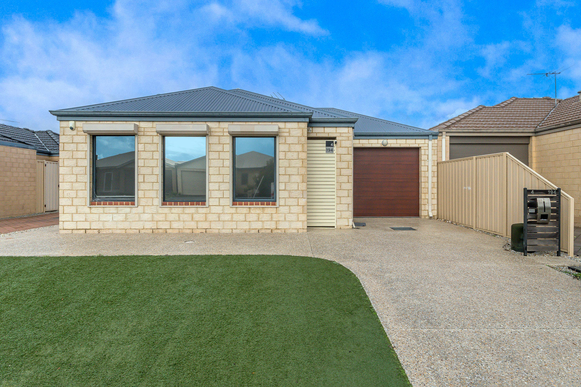 Listing image for 4/194 Boardman Road, Canning Vale  WA  6155