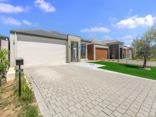 40 Wycliffe Turn, Piara Waters