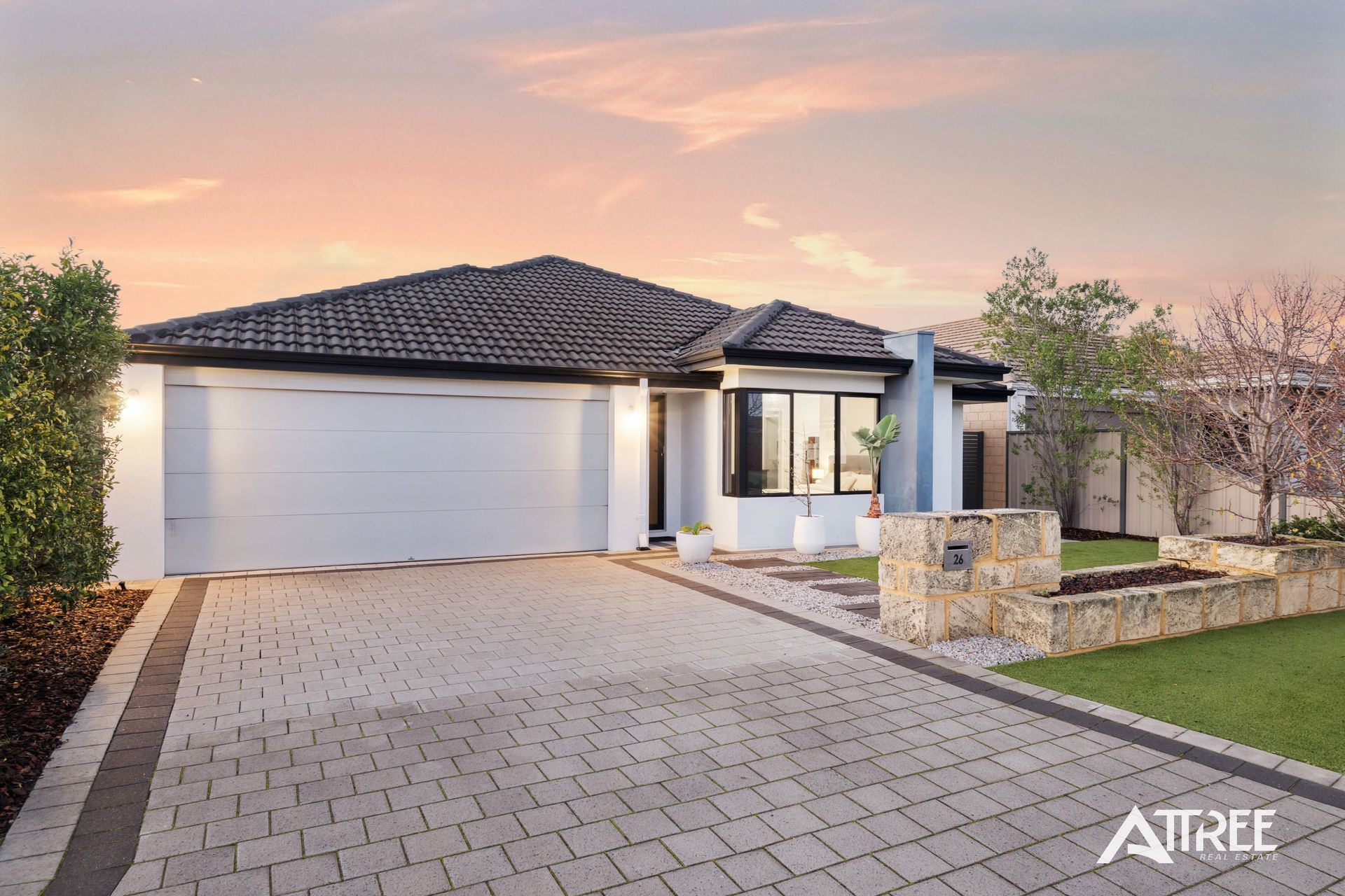 26 Calamocha Way, Piara Waters WA 6112