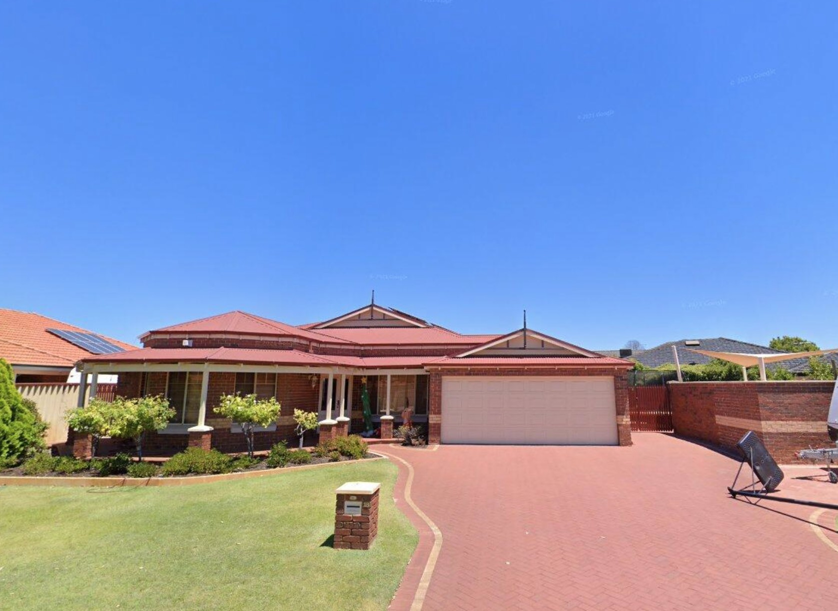 Listing image for 18 Frampton Crescent, Canning Vale  WA  6155