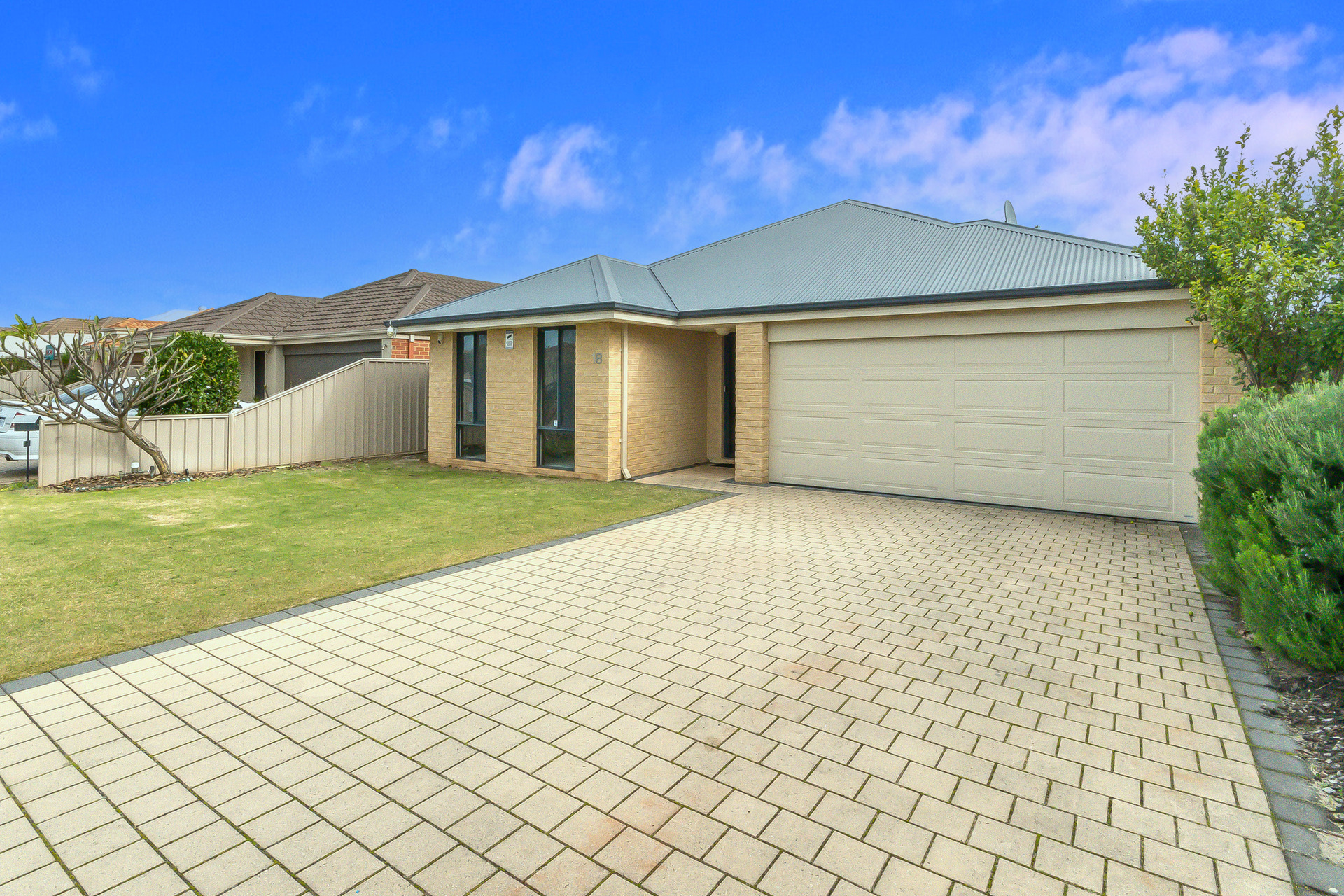 Listing image for 18 Gallinule Loop, Southern River  WA  6110