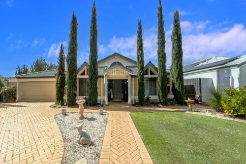 10 Fitzgerald Loop, Canning Vale