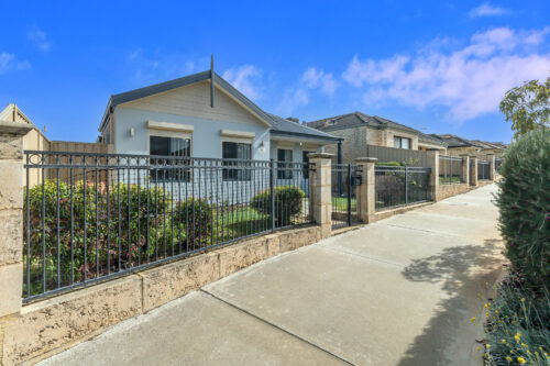 91 Price Parkway, Bertram
