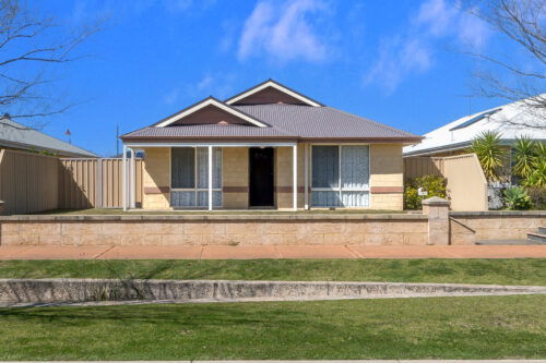 11 Stillwater Street, Southern River