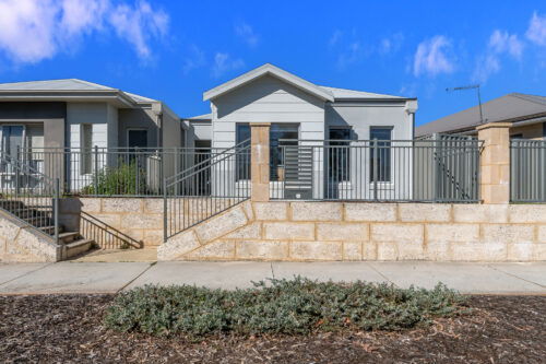 131 Broadway Boulevard, Piara Waters
