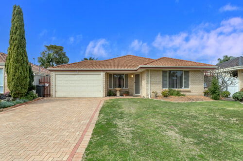 16 Barraberry Retreat, Canning Vale
