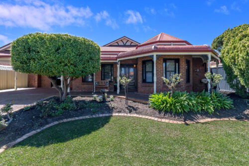 21 Tarragon Place, Thornlie