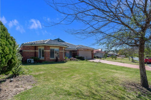 142 Lakeside Drive, Helena Valley