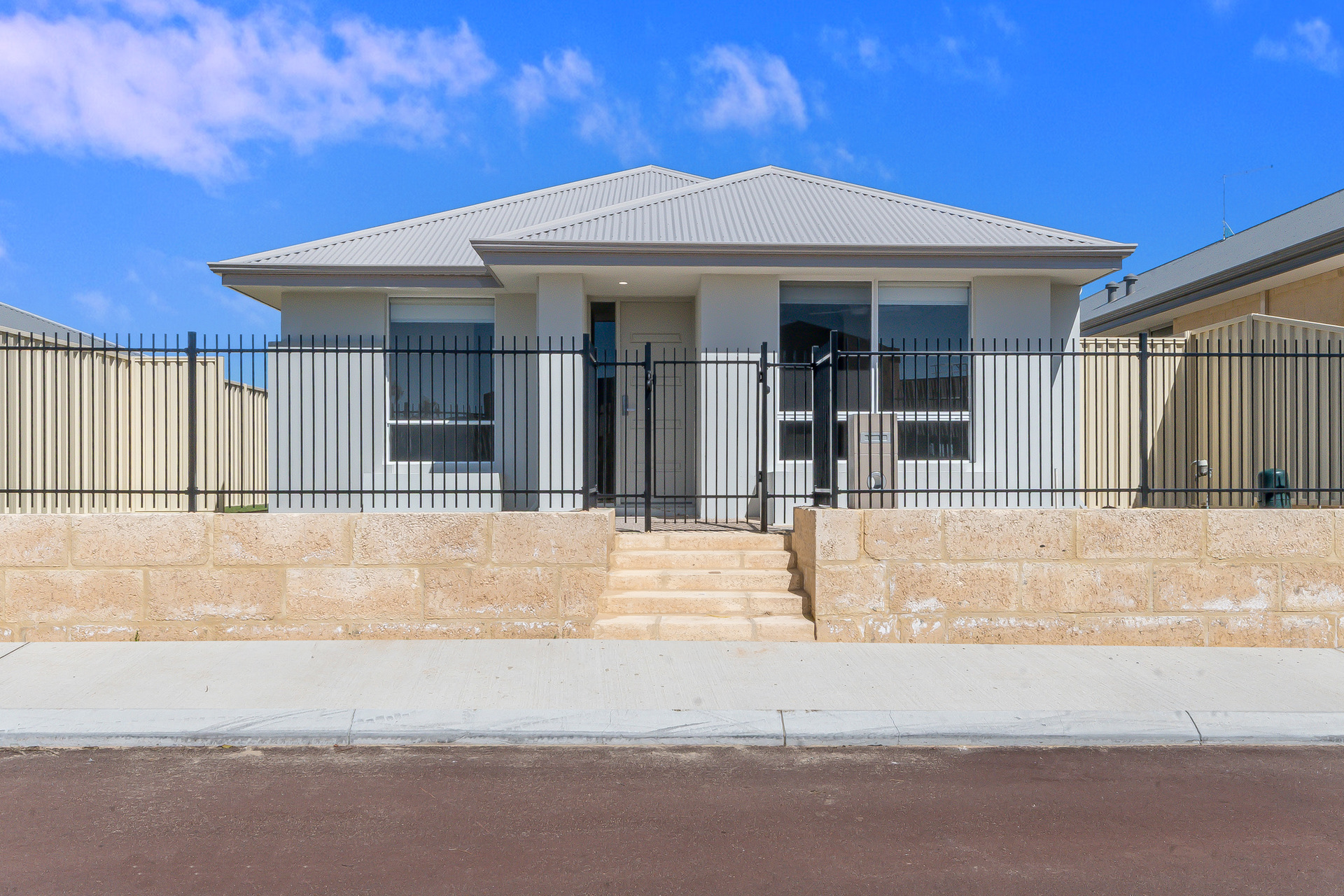 Listing image for 54 Dandaragan Drive, Dawesville  WA  6211