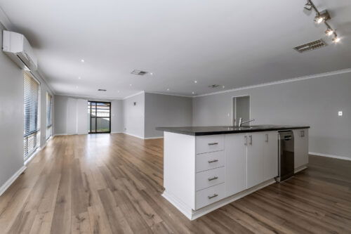 22 Berkeley Loop, Piara Waters