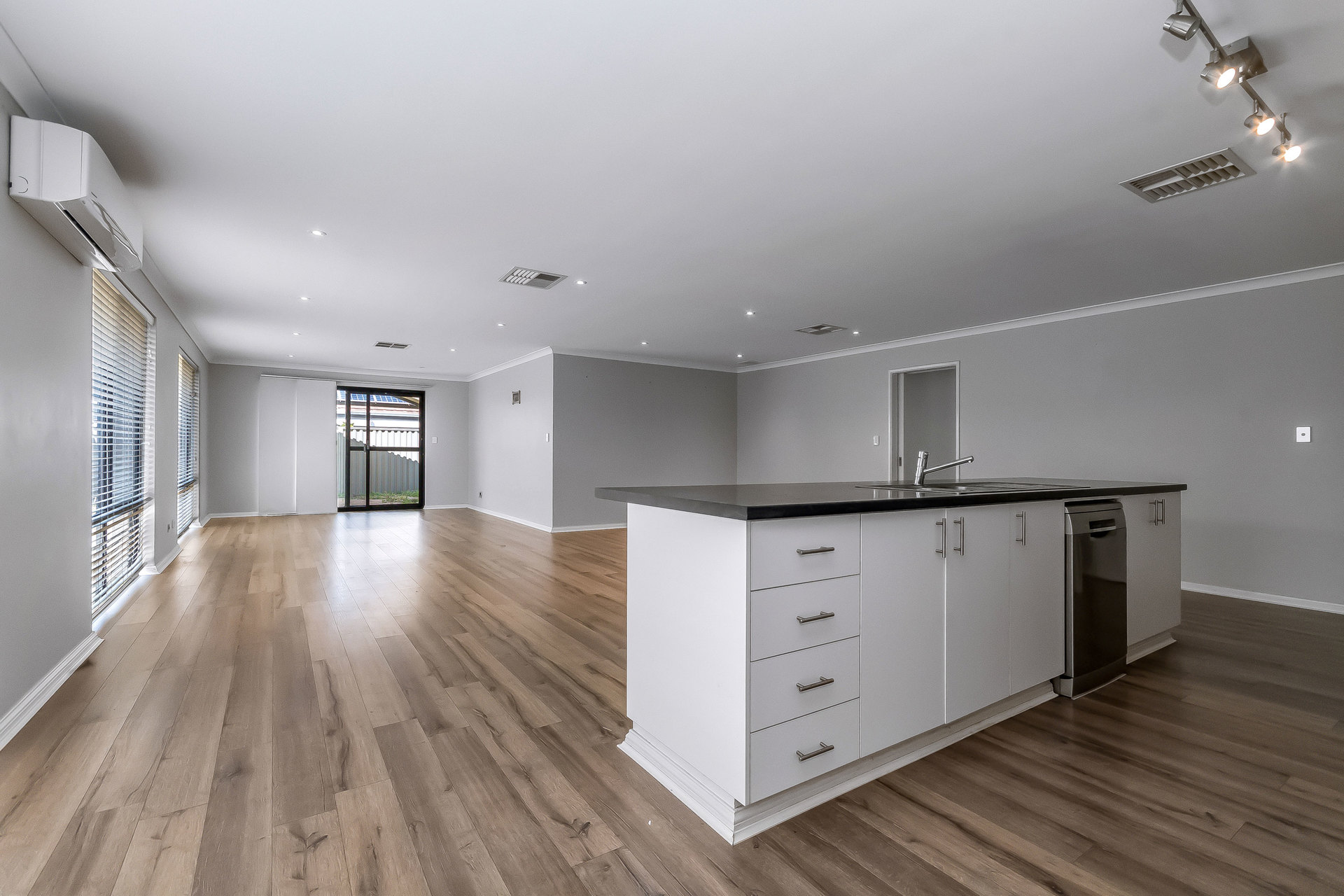 Listing image for 22 Berkeley Loop, Piara Waters  WA  6112