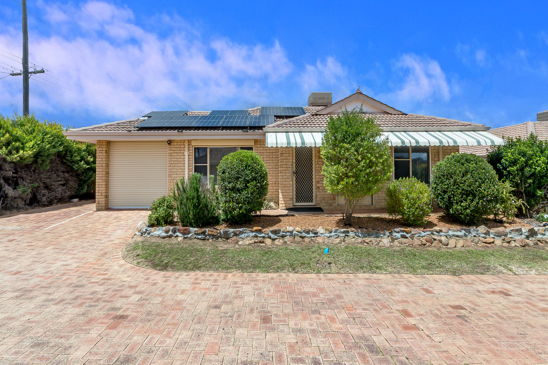 1/17 Attfield Street, Maddington WA 6109