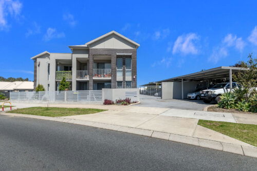 10/35 Honeywood Avenue, Wandi