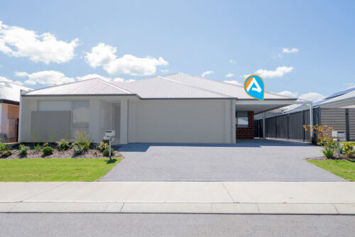 10B Bindarri Loop, Yanchep