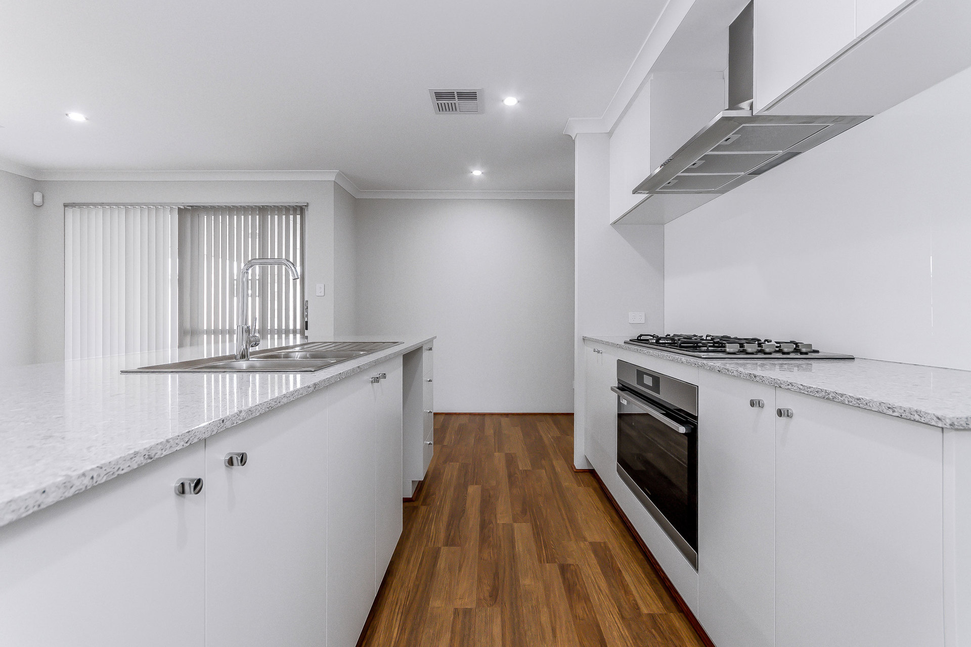 16 Oliva Approach, Piara Waters WA 6112