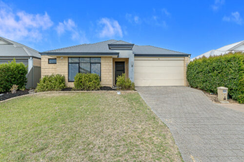 4 Parkin Way, Byford