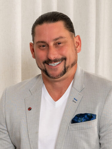 Headshot profile photo of Nathan Want