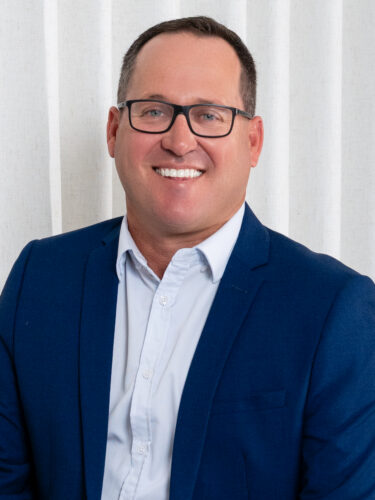 Headshot profile photo of Steve Arscott