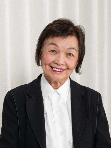 Headshot profile photo of Peggy-Lee Pickard