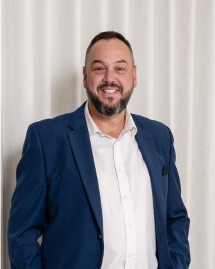 Headshot profile photo of Rob Day