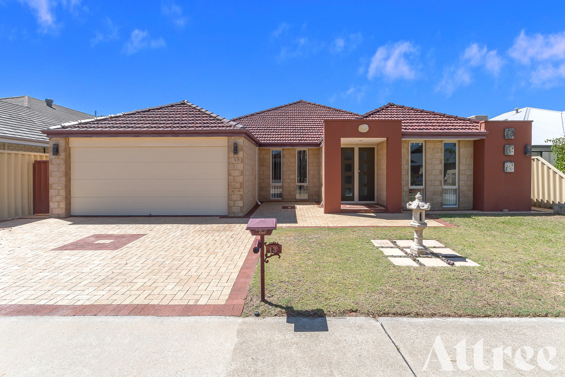 Listing image for 13 Whimbrel Way, Harrisdale  WA  6112