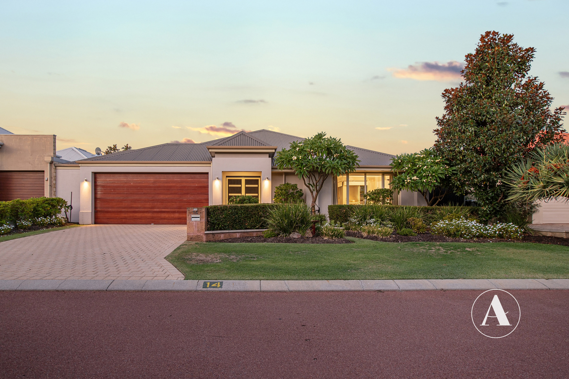 14 Kaliman Bend, Harrisdale WA 6112