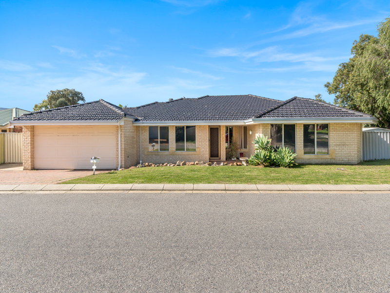 5 Hird Place, Palmyra WA 6157