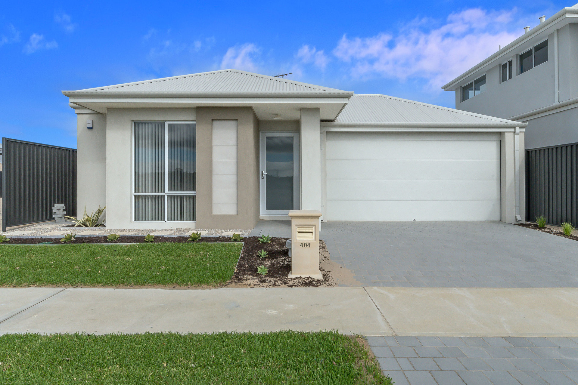 404 Torwood Avenue, Treeby WA 6164