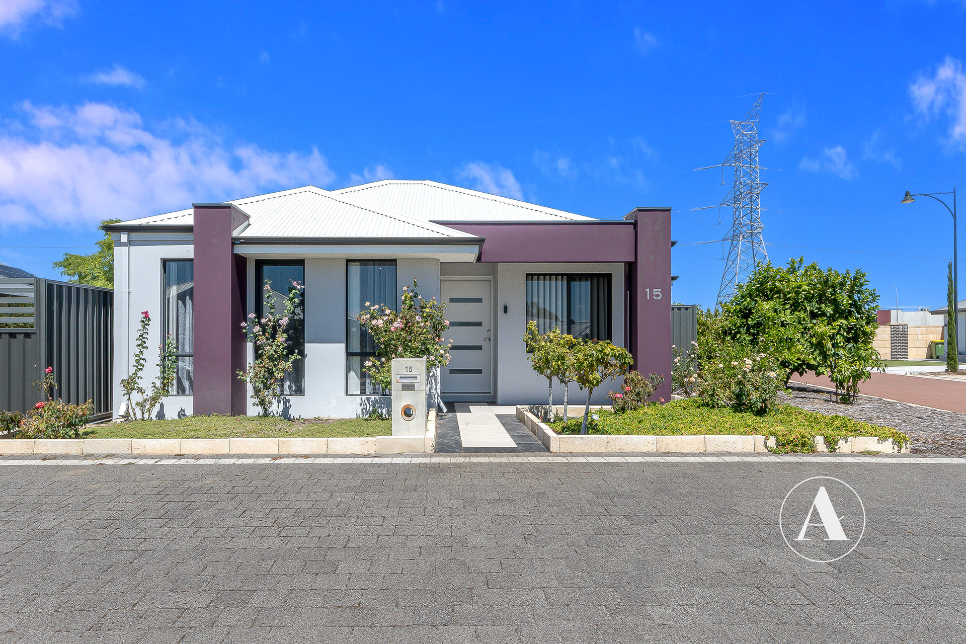 Listing image for 15 Aquamarine Parade, Treeby  WA  6164