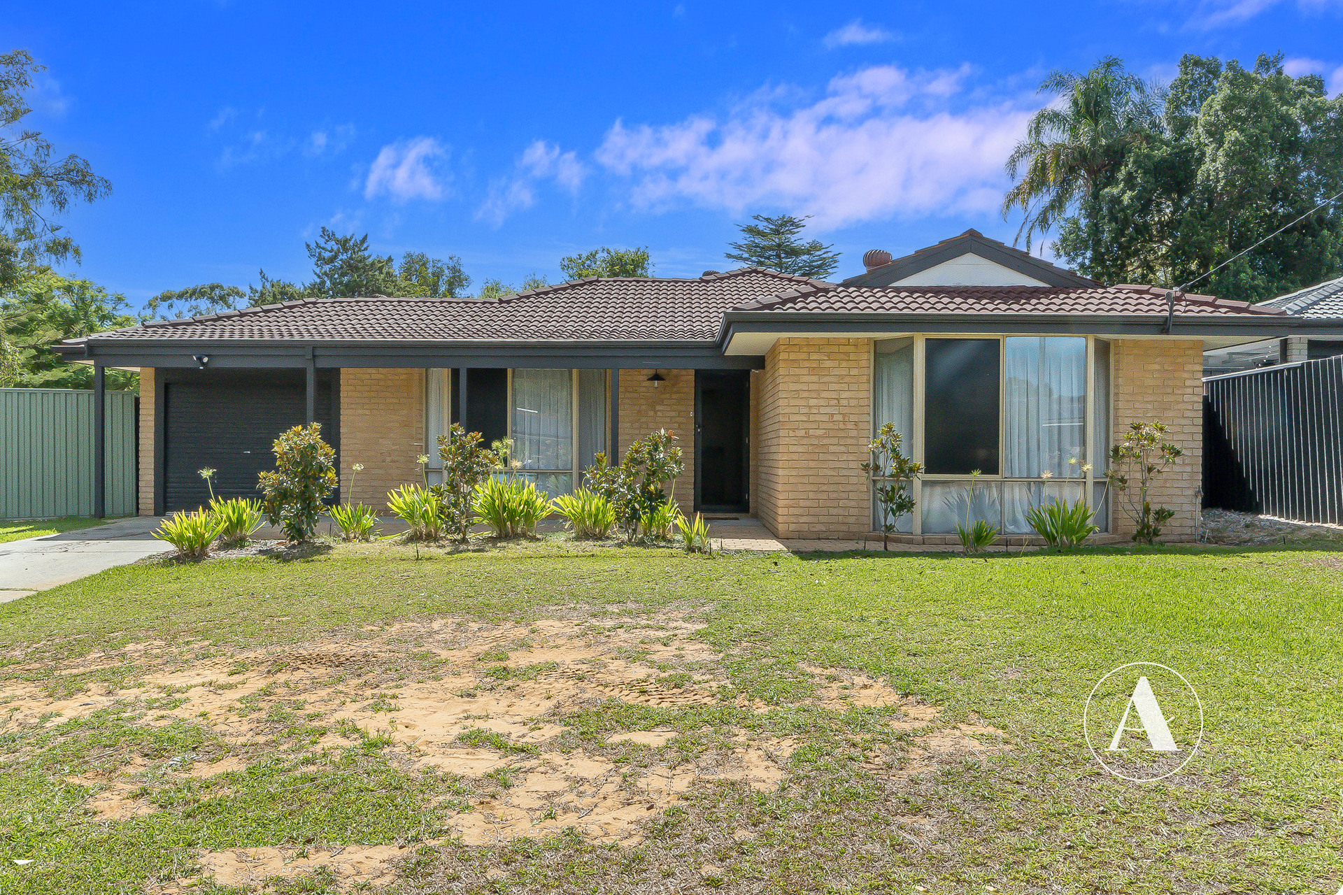 Listing image for 6 Michel Crescent, Gosnells  WA  6110