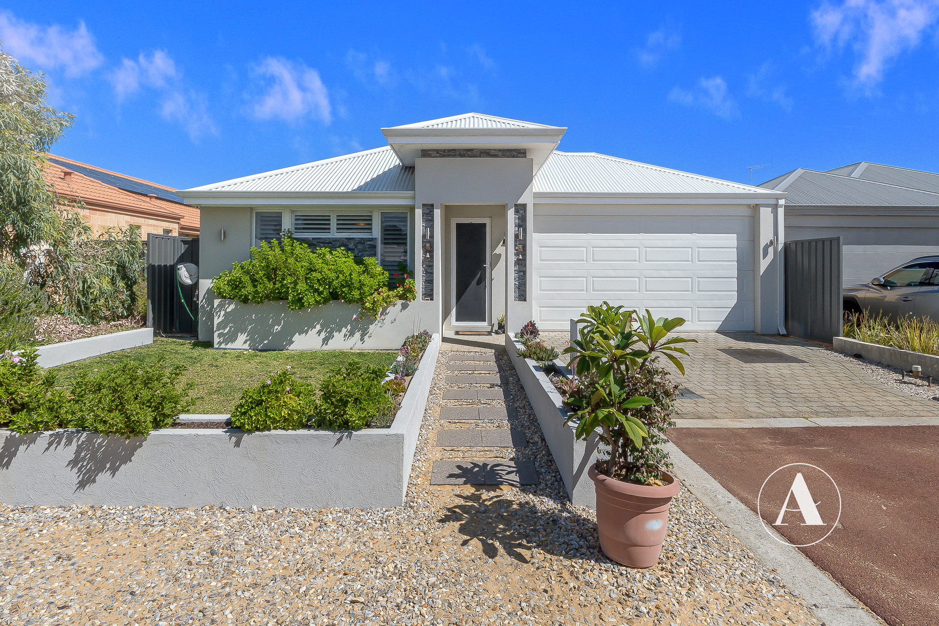 Listing image for 6 Luciana Way, Hilbert  WA  6112