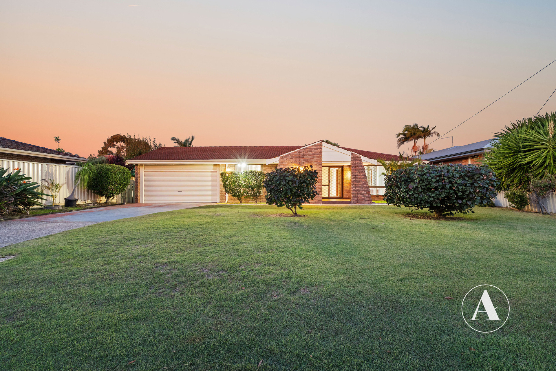 Listing image for 23 Silky Oak Lane, Willetton  WA  6155