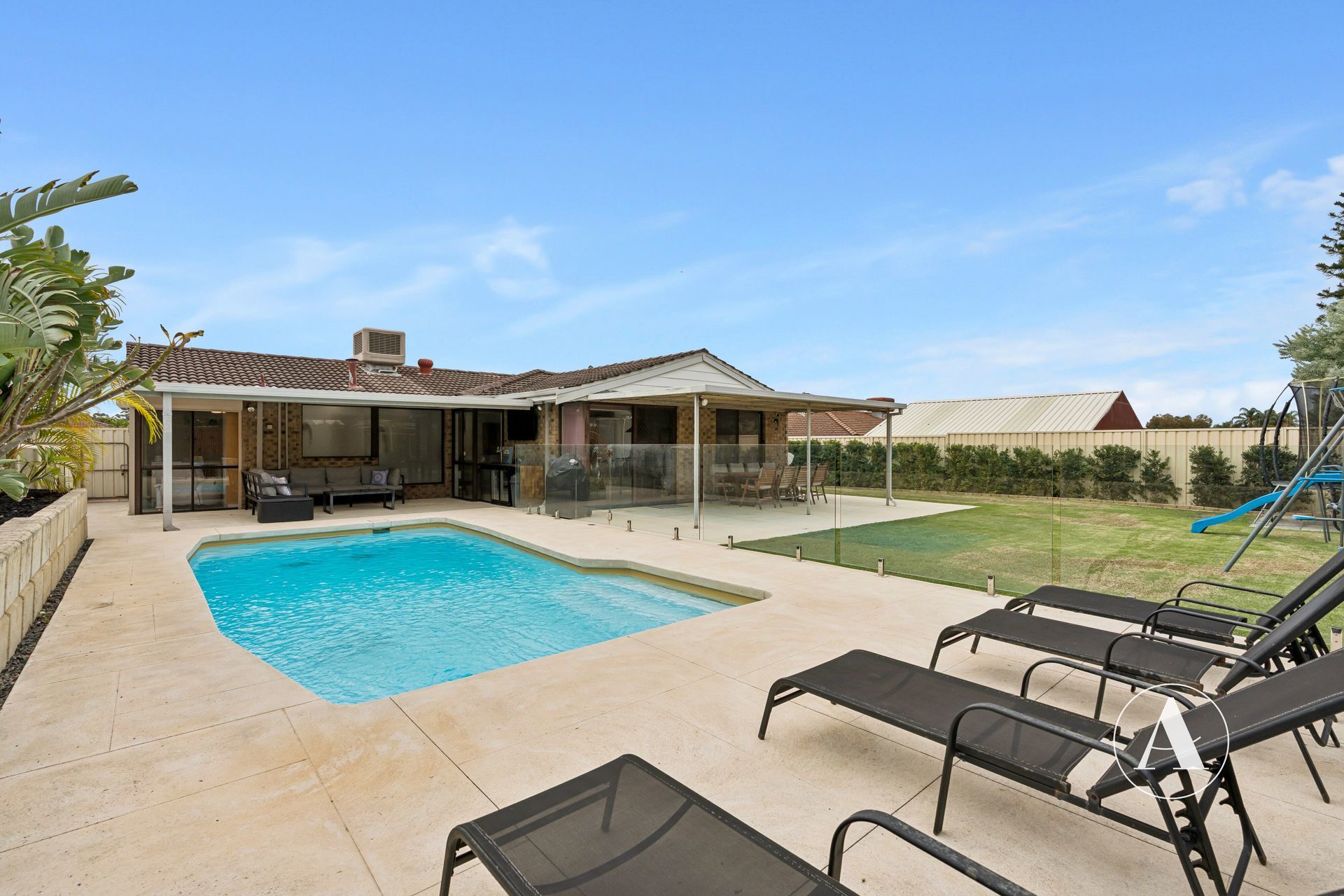 10 Explorer Drive, Thornlie WA 6108