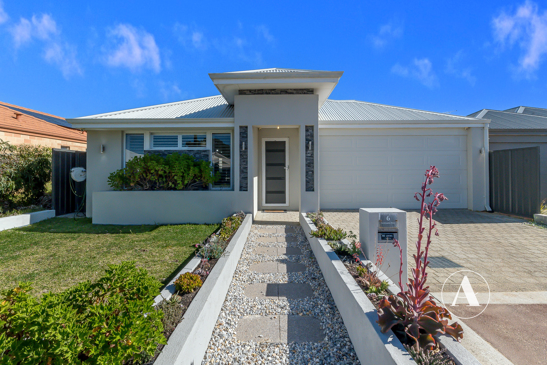 6 Luciana Way, Hilbert WA 6112