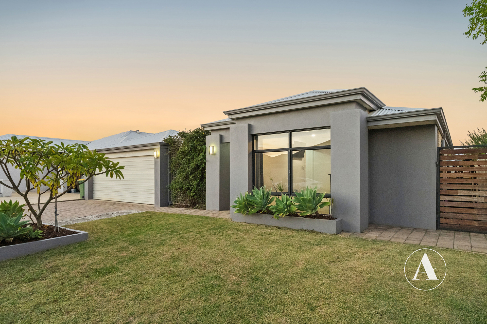 21 Munich Link, Piara Waters WA 6112
