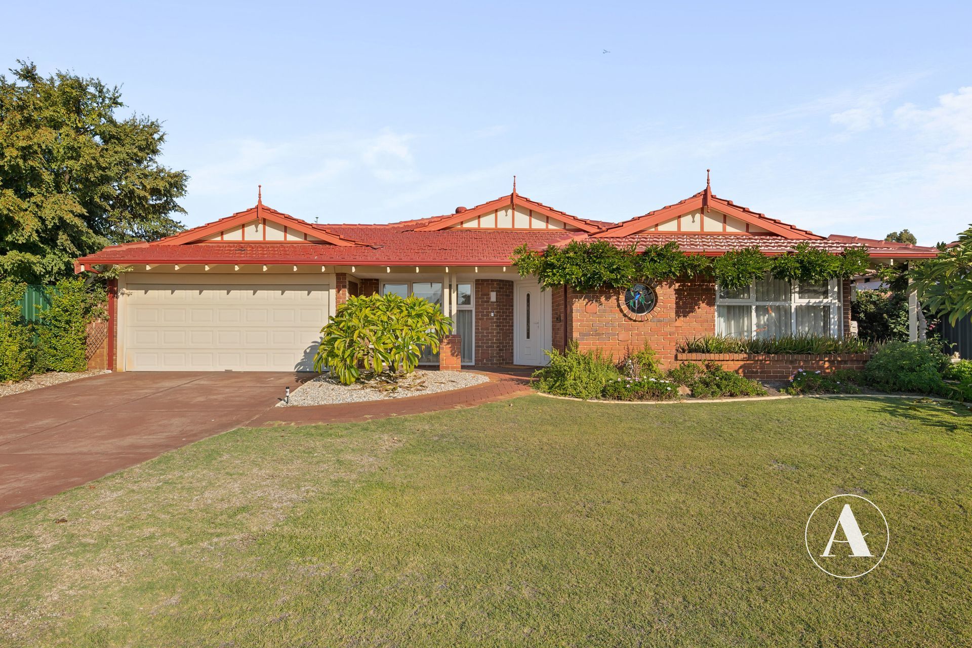 Listing image for 16 Durness Place, Canning Vale  WA  6155