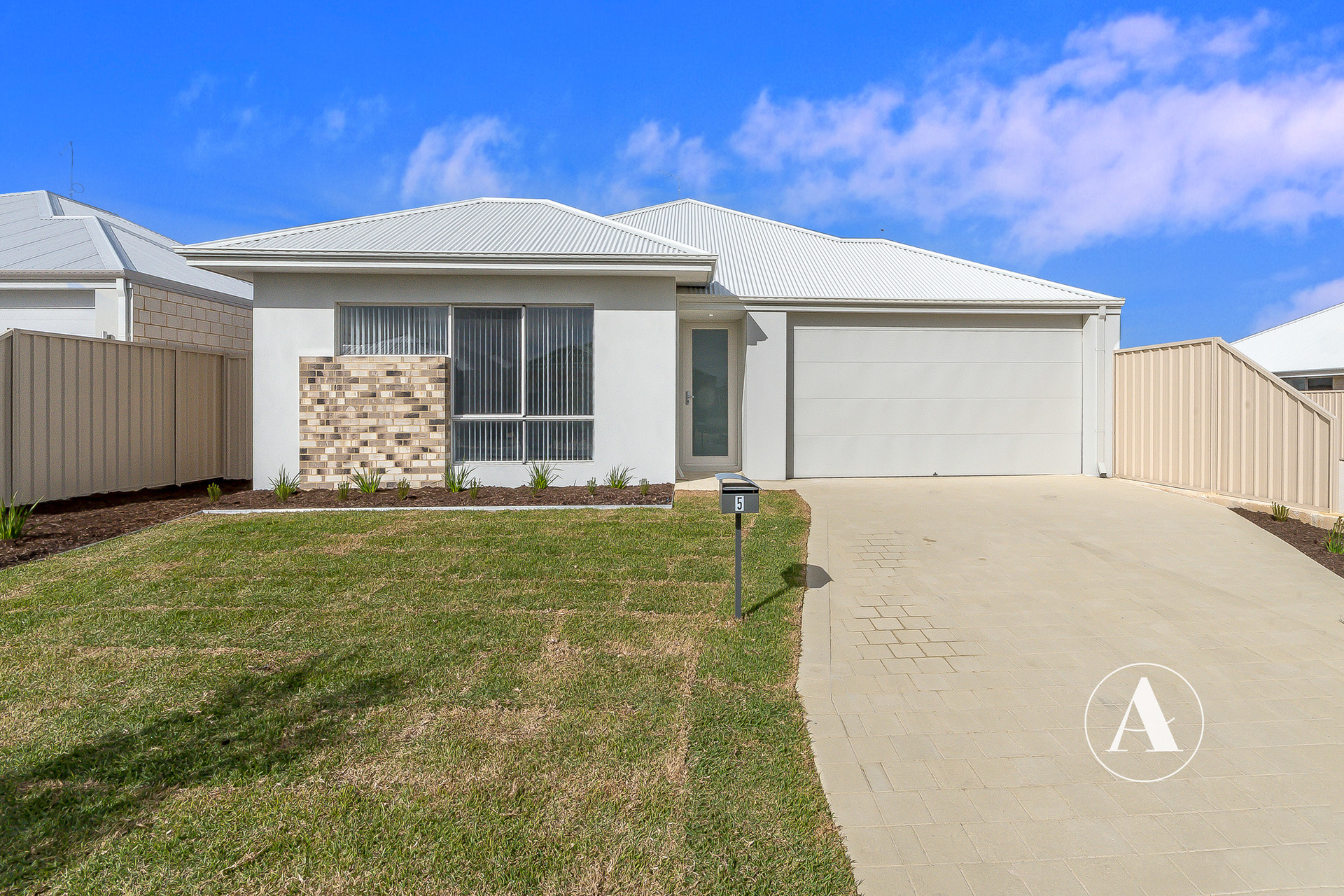5 Garrard Parade, Two Rocks WA 6037