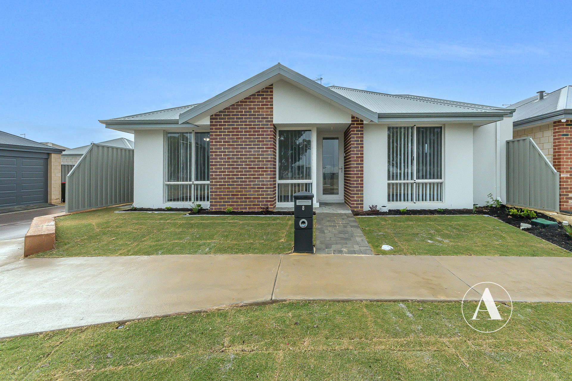 8 Regan Street, Byford WA 6122