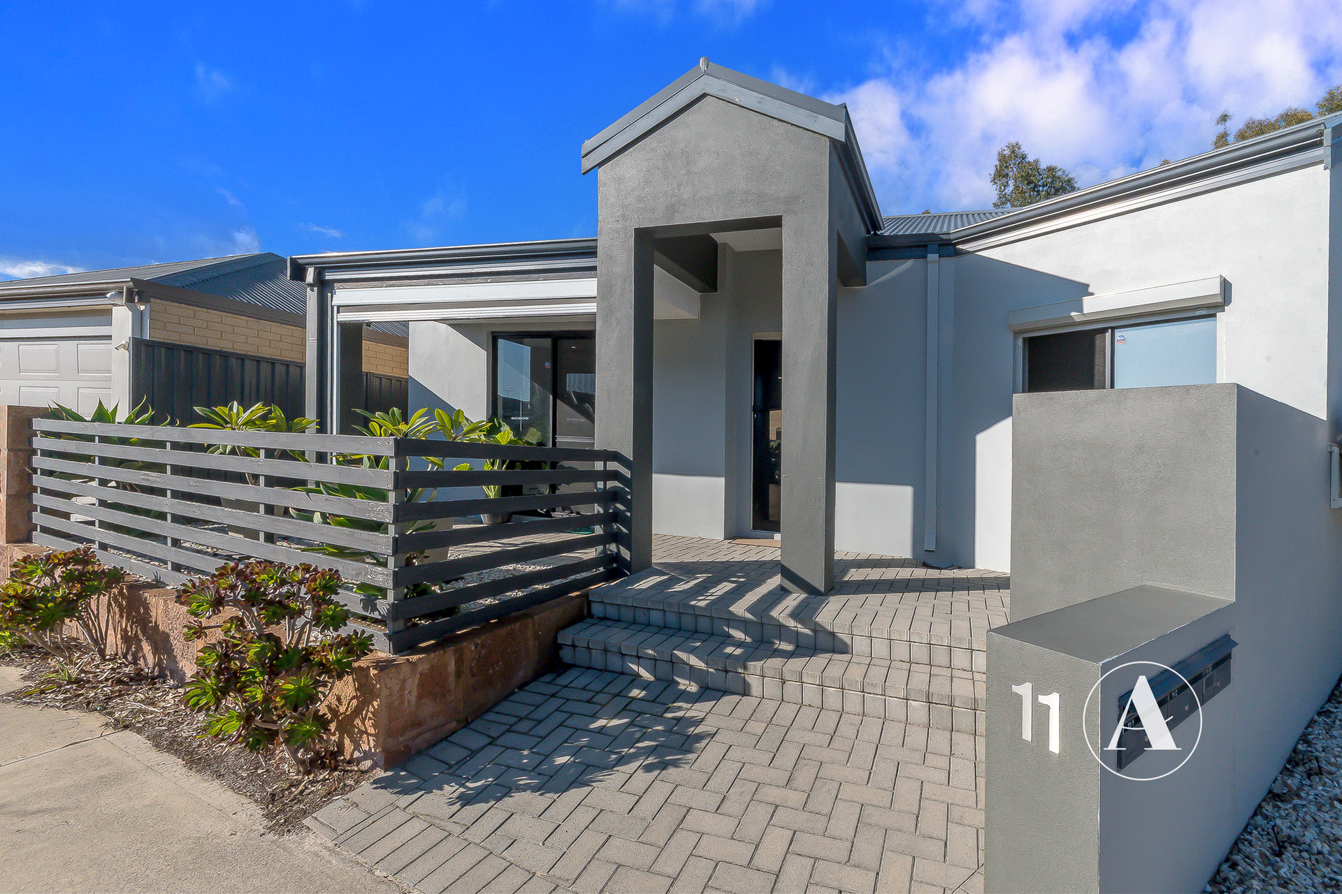 Listing image for 1/11 Yewers Drive, Champion Lakes  WA  6111