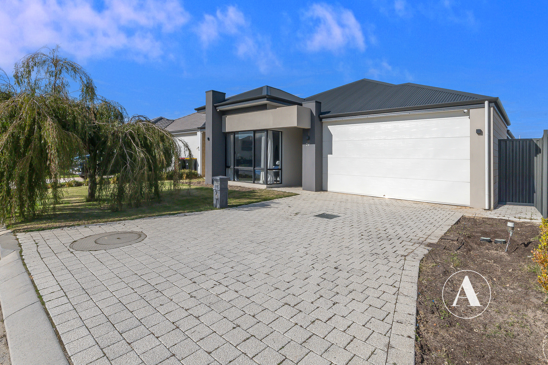 Listing image for 24 Korrinup Street, Haynes  WA  6112